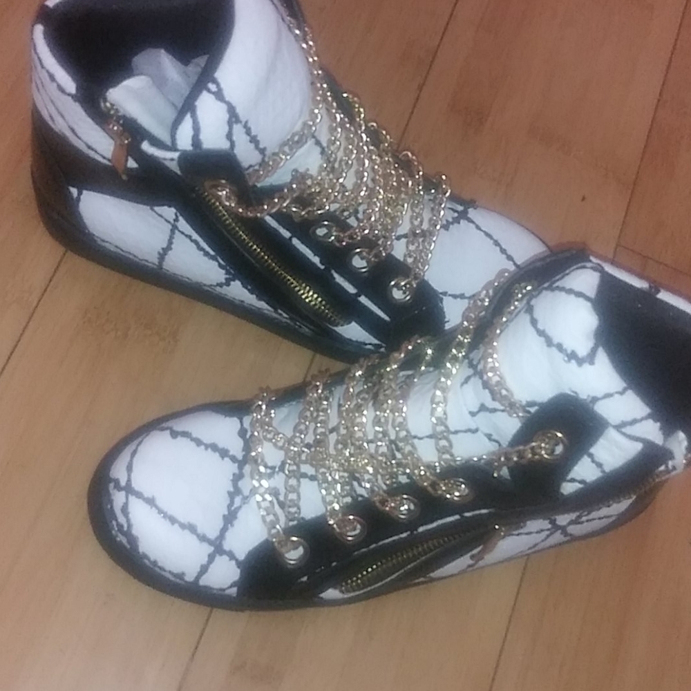 Fashion sneakers